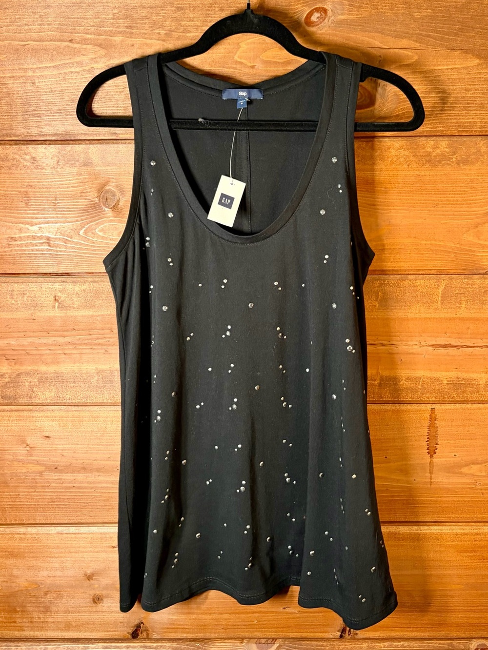 GAP Black Sequin Scoop Neck Tank Top Size Medium 💕🖤